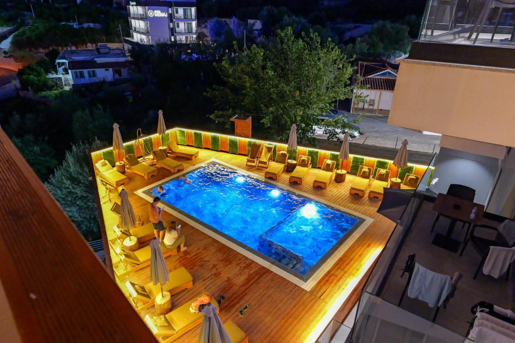 Luxury Hotel Experience